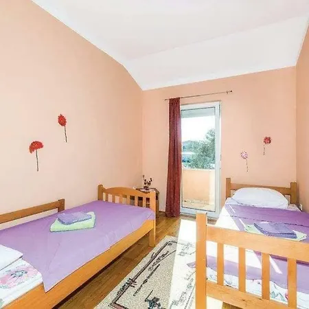 Apartman B&d * Kaštela